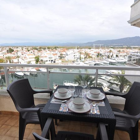 Rnet - Nautic Empuriabrava Apartment ภายนอก รูปภาพ